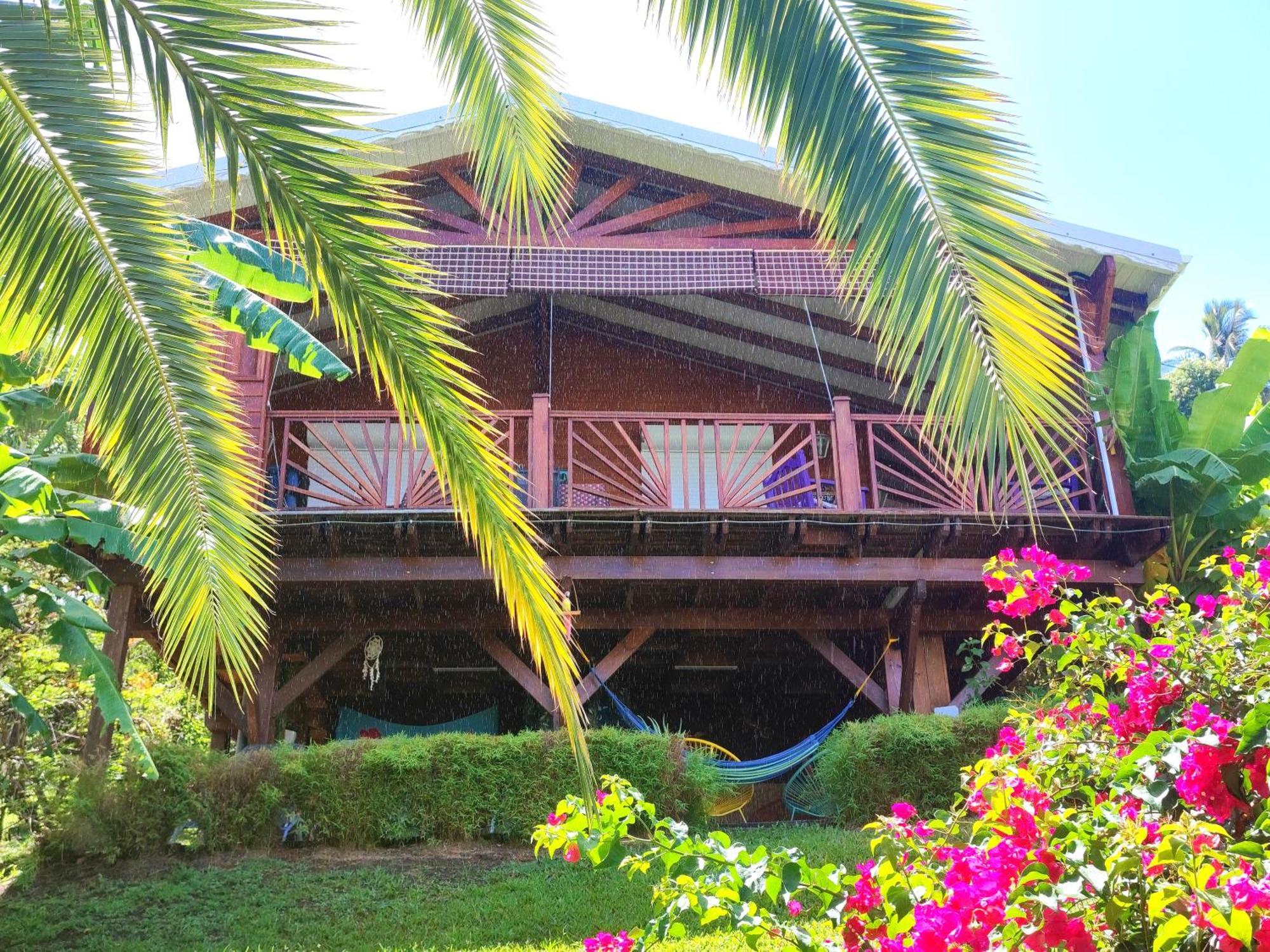 Gite 4 Etoiles, La Vieille Sucrerie St Claude Guadeloupe, Jacuzzi Spa Privatif, Vue Exceptionnelle Sur La Mer Des Caraibes Basse Terre Bagian luar foto